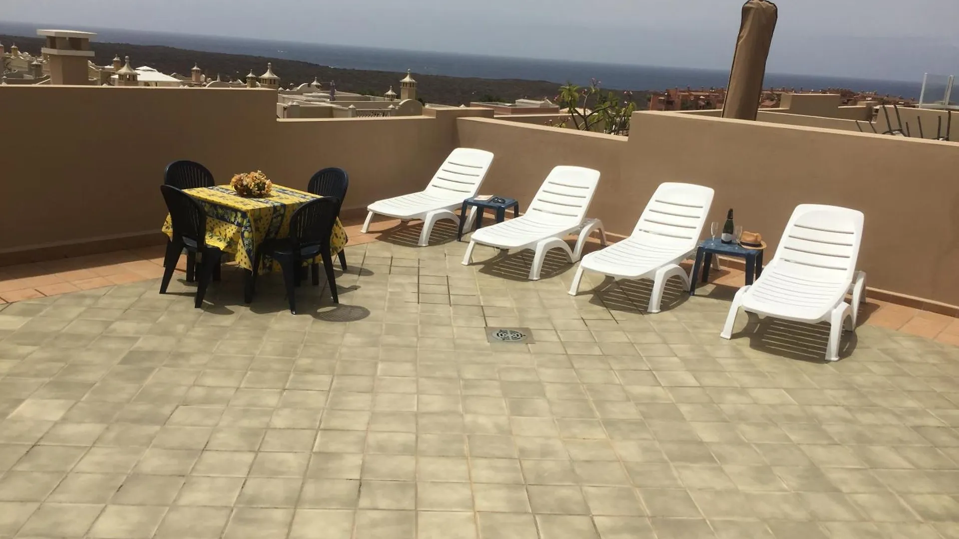 Terrazas Del Faro Appart Luxe - Palm-Mar- Vue Mer Et Piscine- 8Om2 De Terrasse شقة بالم مار